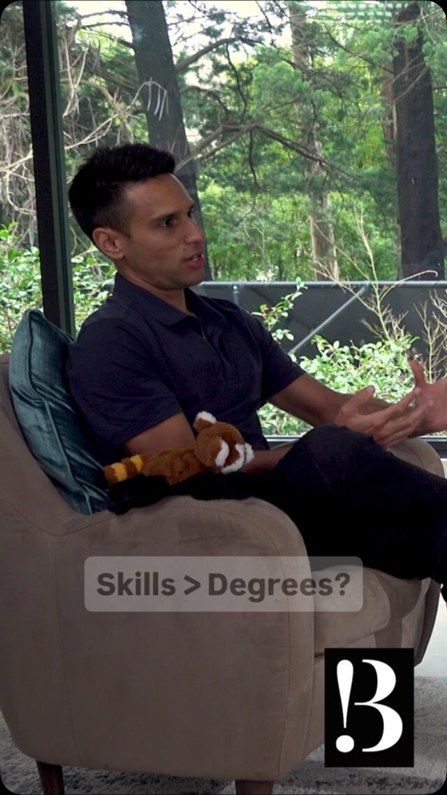 Dineth Abeynayake of @foxieventures shares his thoughts on whether a good education is all you need to start a company… 💼

What do you think?

#skillsoverdegrees #career #futureofwork